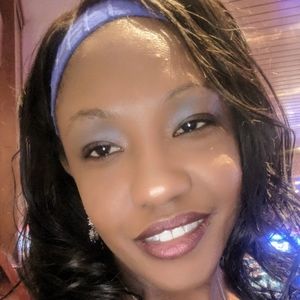 Meet your Posher, Veroniqueca